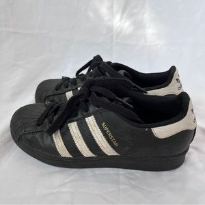 Adidas Superstars
